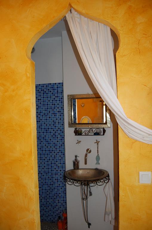 Maison D'Hotes Le Mas De Lila Vers Pont du Gard Cameră foto